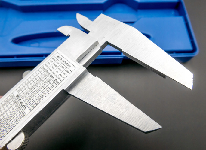 Suwmiarka analogowa Corona/Richmann 200 mm