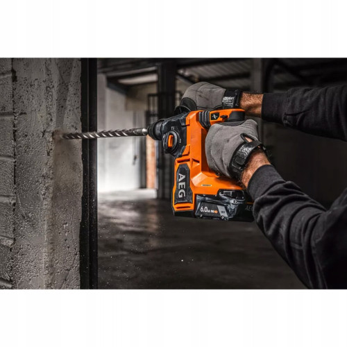 MLOTOWIERTARKA AEG BBH18BL2-0